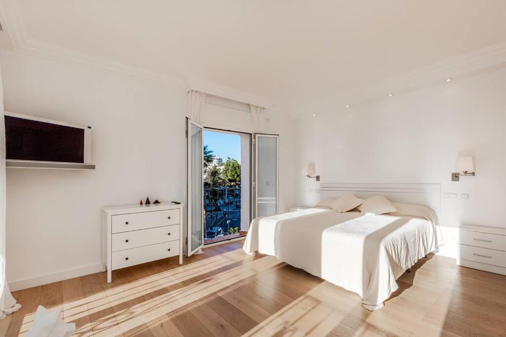 Bright Elegant 3Bdr Apartment In Puerto Banus 마르베야 외부 사진